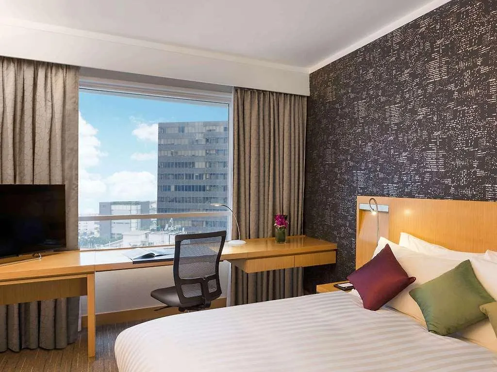 Novotel Century Hong Kong Hotel