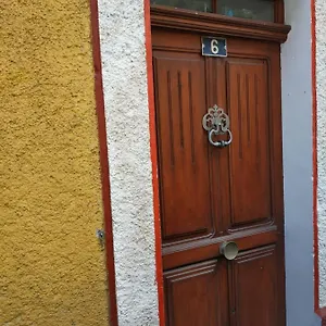 La Para , Péone France